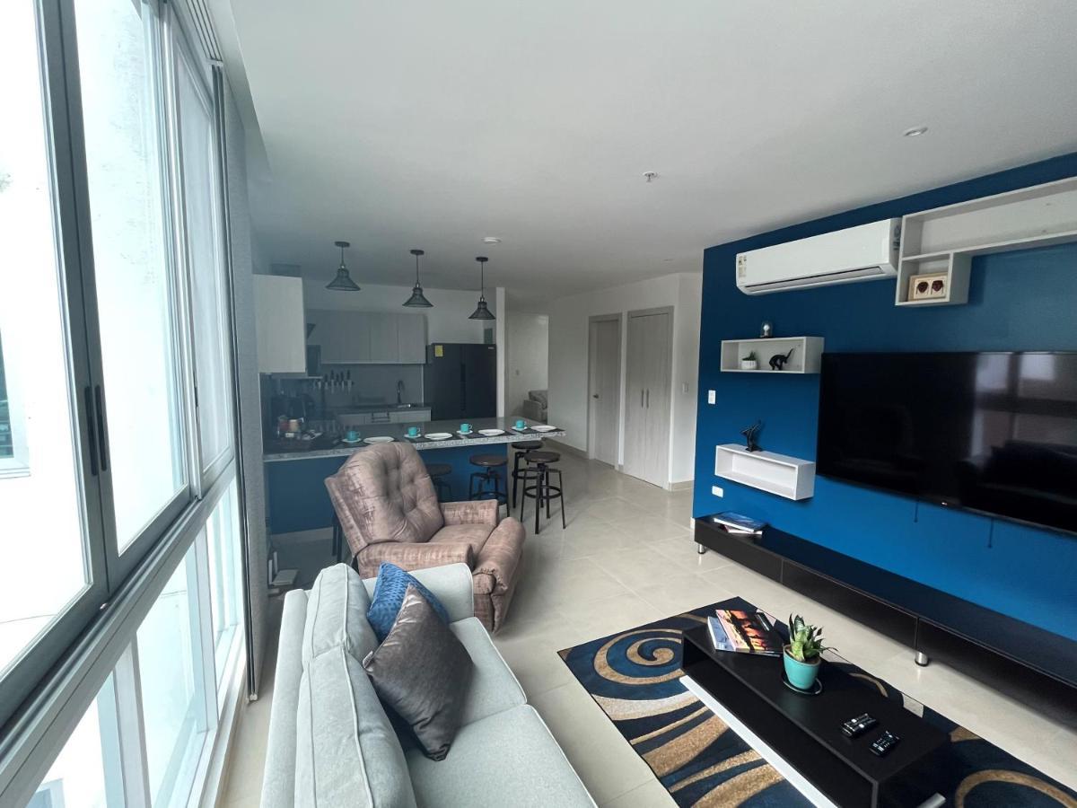 New Luxury Apartment With King - Size Bed Ceibos グアヤキル エクステリア 写真