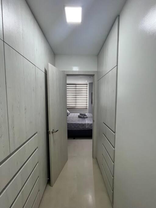 New Luxury Apartment With King - Size Bed Ceibos グアヤキル エクステリア 写真