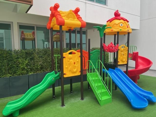 New Luxury Apartment With King - Size Bed Ceibos グアヤキル エクステリア 写真